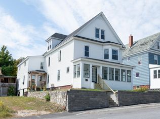 113 York St, Rumford, ME 04276