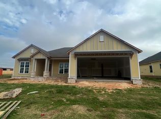 335 Somers Ln, Tifton, GA 31793