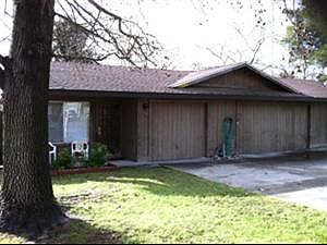 3rd image of 7232 Castilian Ct