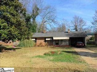 7 Jonquil Ln, Greenville, SC 29617