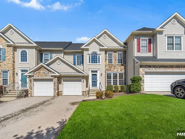 26 Winding Way #1905, Woodland Park, NJ 07424