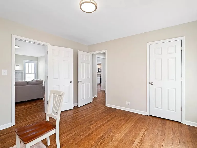 1033 S Josephine Boyd St — Photo 13