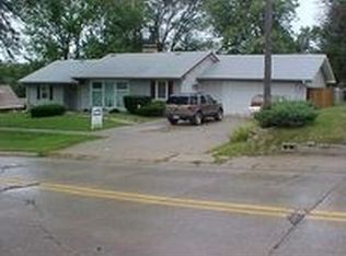 4505 Glenn Ave, Sioux City, IA 51106