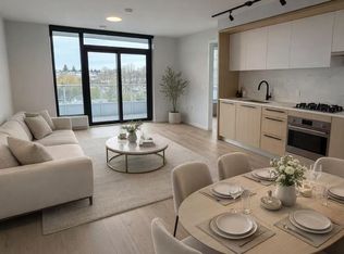 2729 Kingsway #512, Vancouver, BC