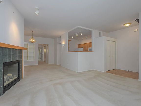 5th image of 13210 SE 7th St Unit 12C