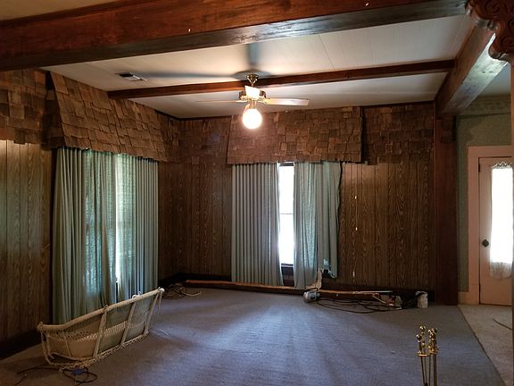 5th image of 425 W McGee St