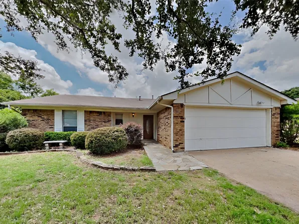 2731 Kimberly Dr, Grapevine, TX 76051