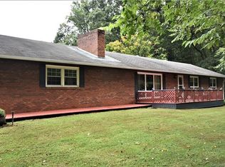 130 Kaolin Ln, Canton, NC 28716