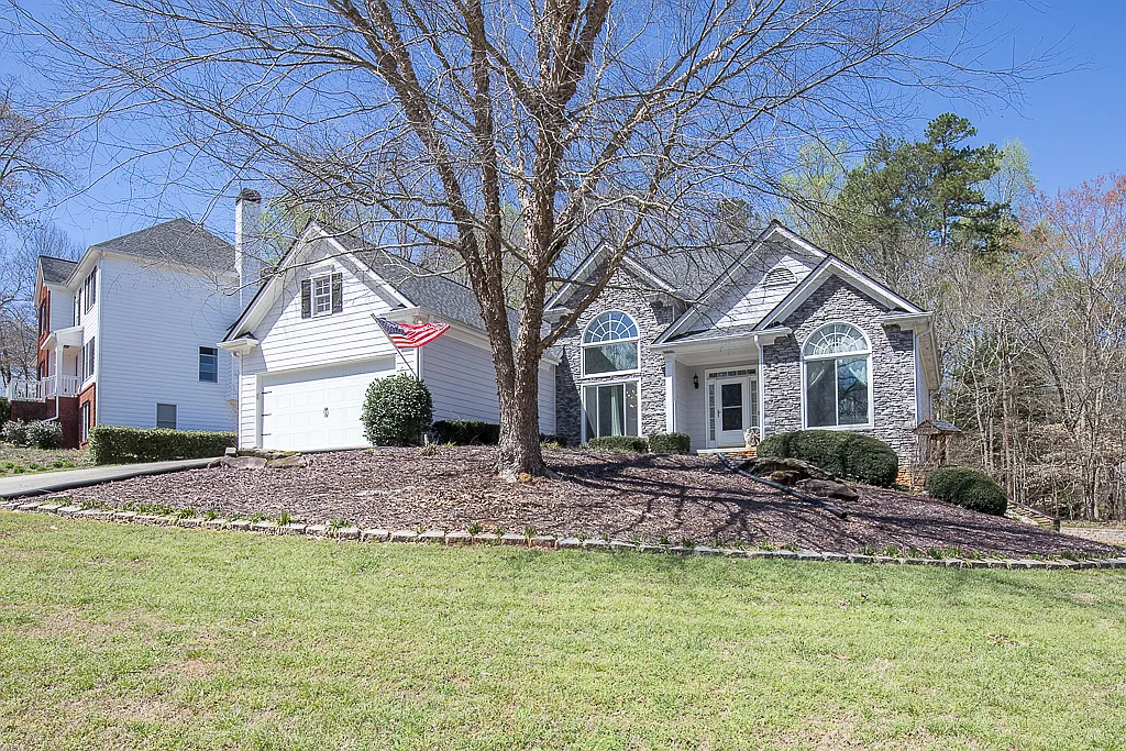 4475 Wimberly Way photo 1