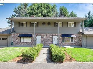 4970 SW Dogwood Ln, Portland, OR 97225