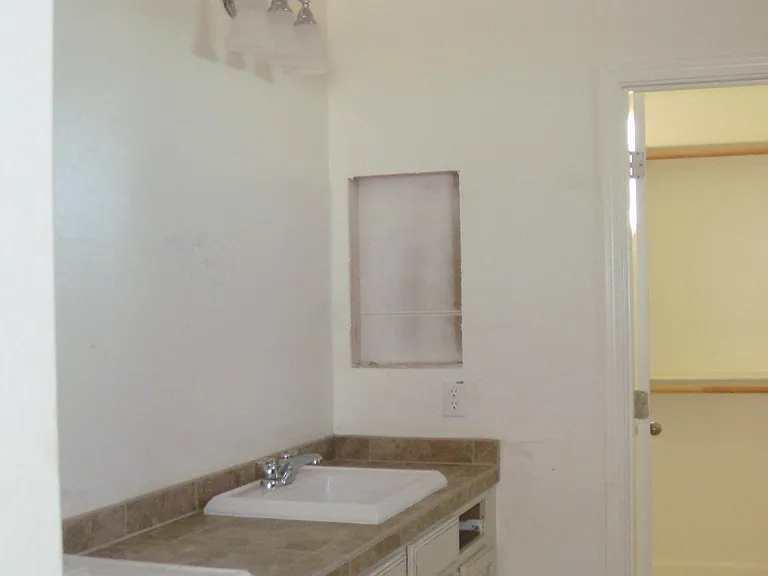 7232 E Olla Ave — Photo 5