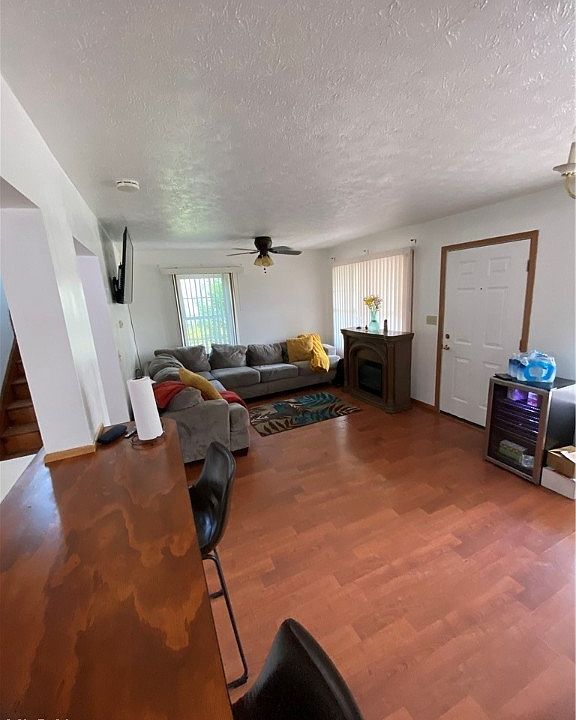 2637 E 110th St Cleveland OH 44104 Zillow 2637-e-110th-st-cleveland-oh-44104-zillow