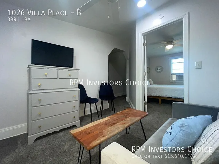 1026 Villa Pl #B — Photo 14