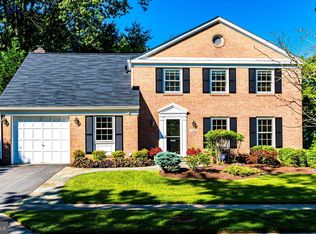 1206 Fallsmead Way, Potomac, MD 20854