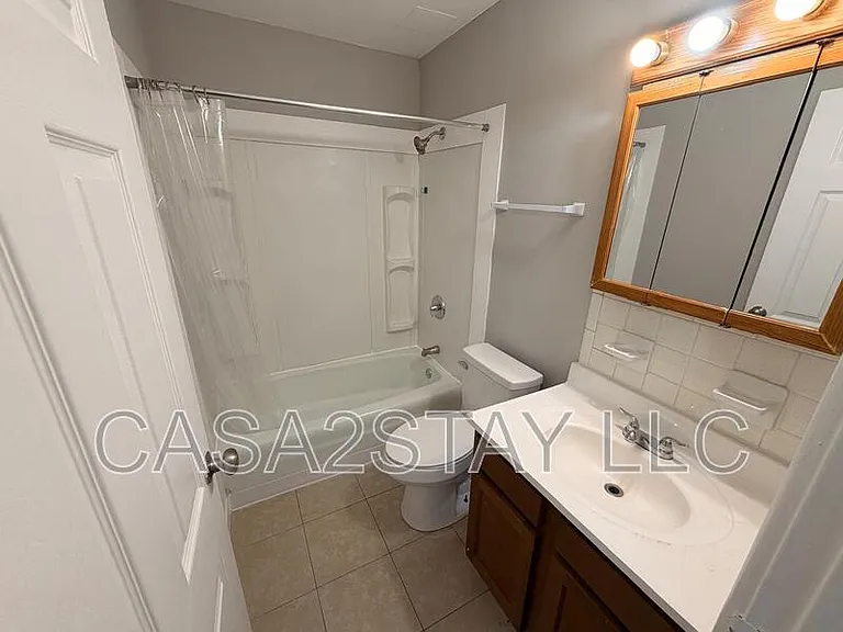 5106 Malibu Ct #23 — Photo 10