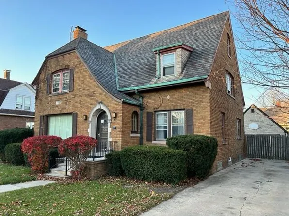 2404 73rd STREET, Kenosha, WI 53143