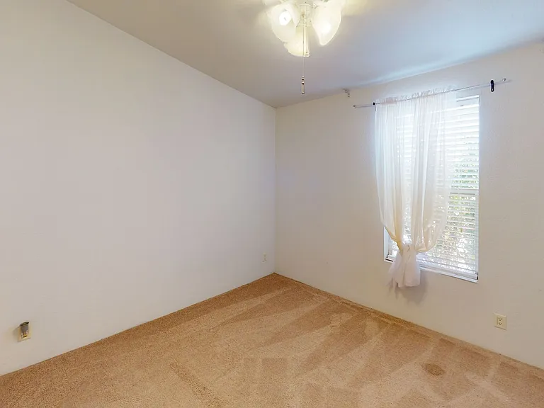 2505 Silver Dollar Loop NE — Photo 19