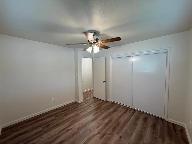 3709 Columbine Dr — Photo 29