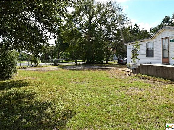 4th image of 5594 Lakeaire Blvd