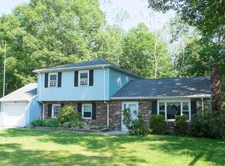 7 Joseph St, Dudley, MA 01571