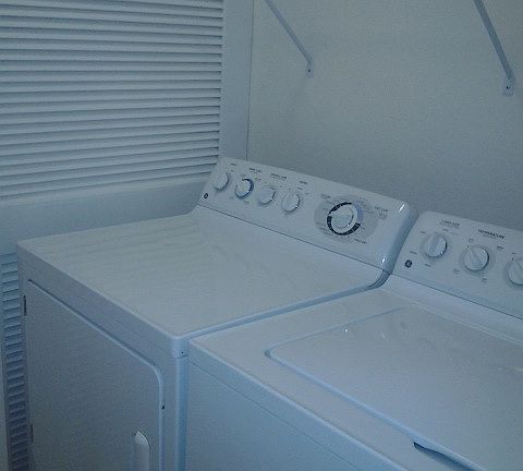 4th image of 1531 W Lemon St APT 6212