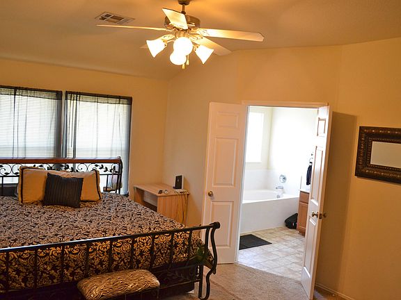 5th image of 6525 Mundo Dr