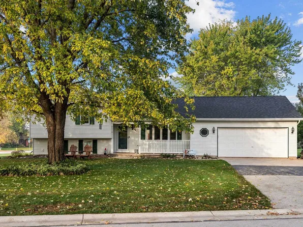 1340 Harold Dr, Menasha, WI 54952