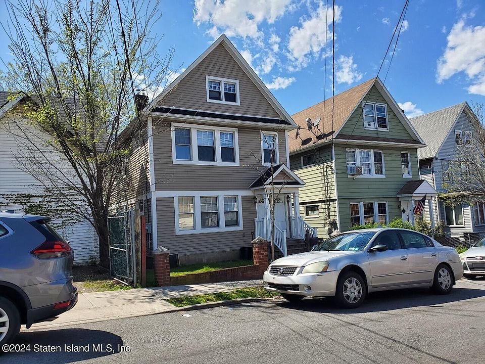 2nd image of 12 Dubois Ave