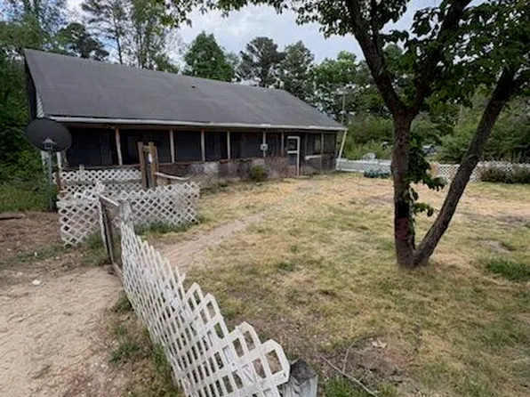 361 Brookview Lane, Carthage, NC 28327