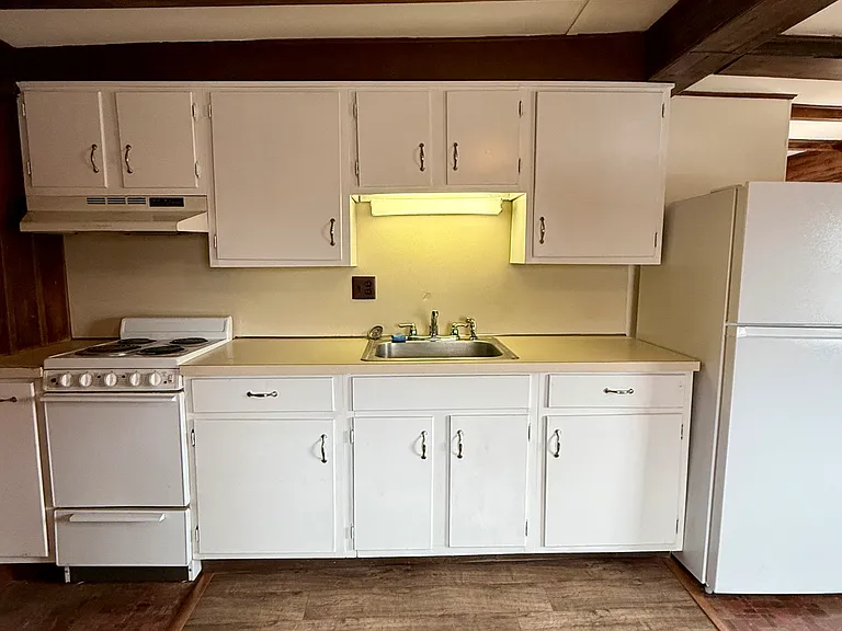 23 Pleasant St #7 — Photo 2