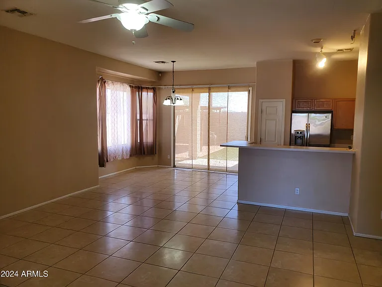 1507 S 171st Ln — Photo 5