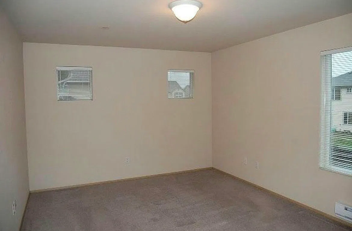 3064 Hoffman Hill Boulevard — Photo 3