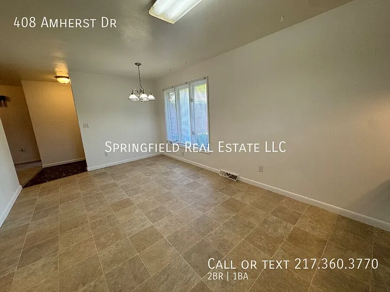 408 Amherst Dr — Photo 6