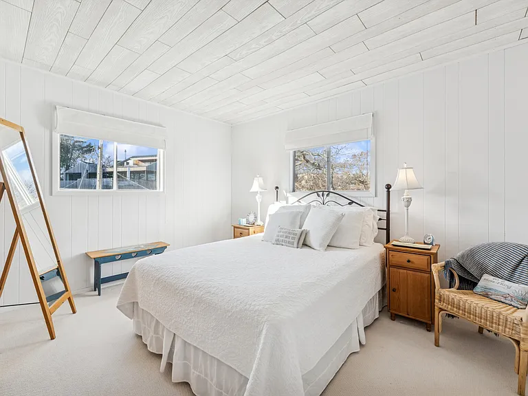 22 Webster Rd — Photo 8