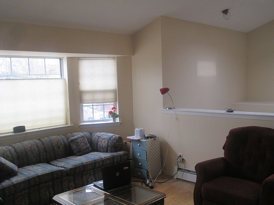 190 Alexander Ave, Holbrook, NY 11741 Zillow