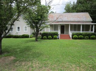 284 Tennyson St NE, Pelham, GA 31779
