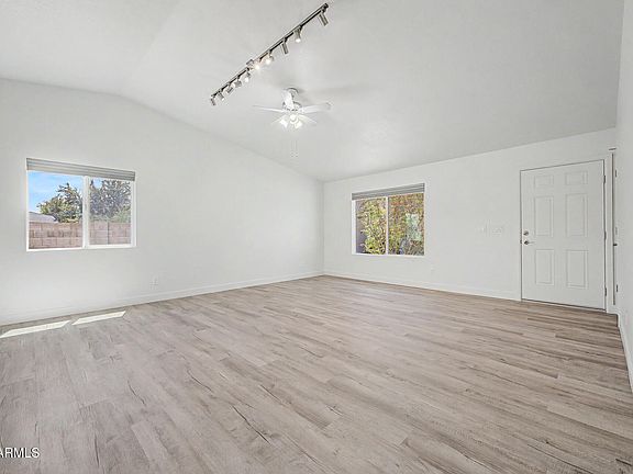 5th image of 8709 W VERNON Avenue