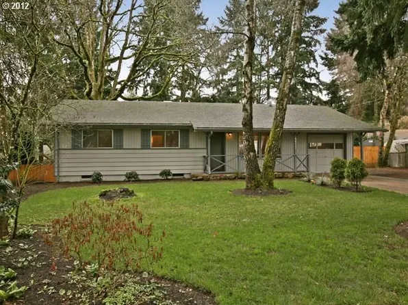 5852 Lakeview Ct, Lake Oswego, OR 97035