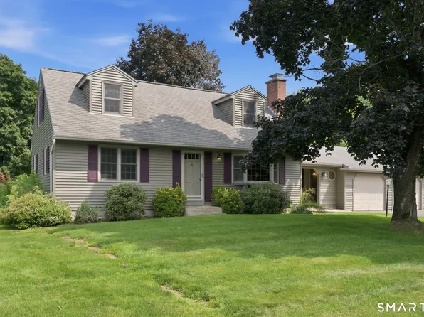 17 Bobolink Lane, Enfield, CT 06082