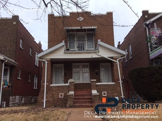 1st image of 3871 Alberta St #3871