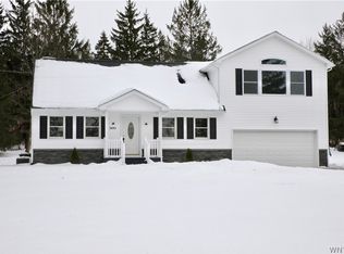 7693 Ellicott Rd, West Falls, NY 14170