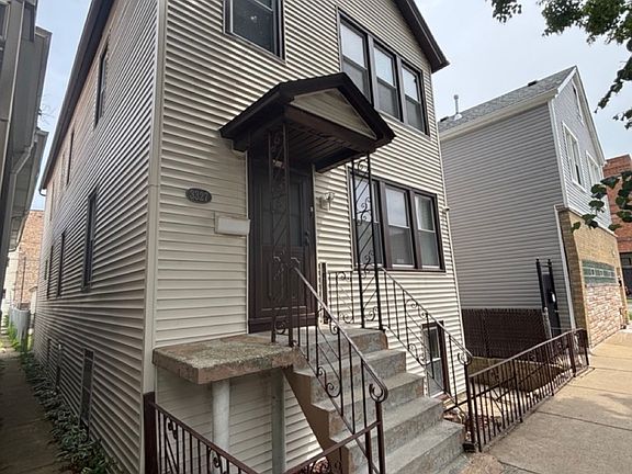 2nd image of 3327 S Lituanica Ave