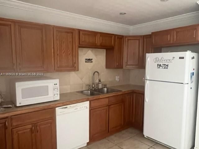 1st image of 3171 Coral Ridge Dr #3171