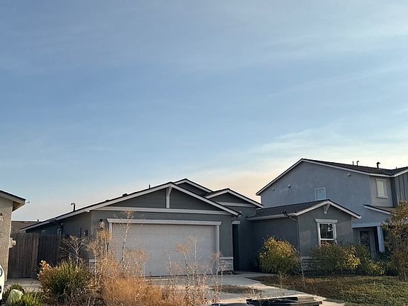 2nd image of 664 Veronica St