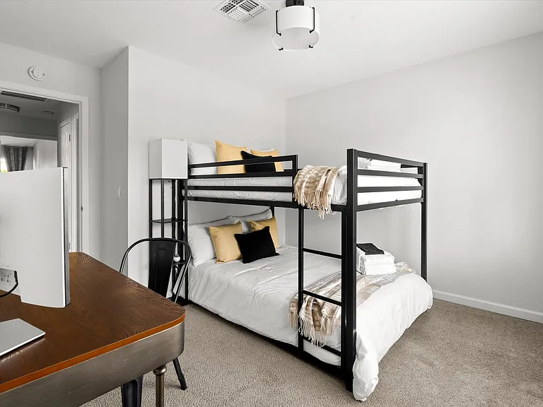 4019 E Taro Ln — Photo 19