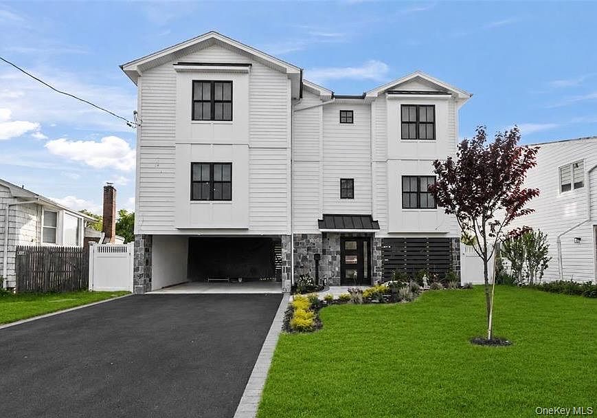 1st image of 3 Pleasantview Drive