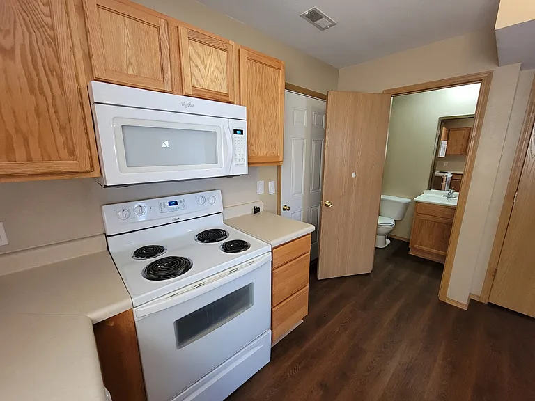 5750 N Orange Ln — Photo 4