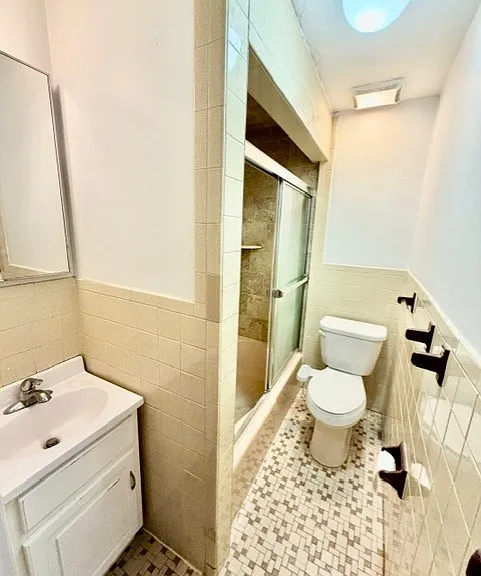 9 Thacher Ct #3 — Photo 11