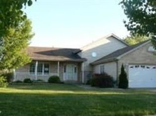 220 Harvest Dr, Dyer, IN 46311