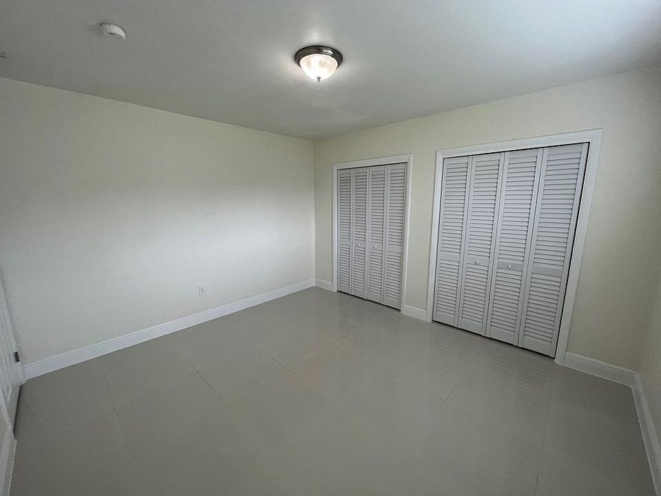 1st image of 1940 Biarritz Dr #19-19-1940